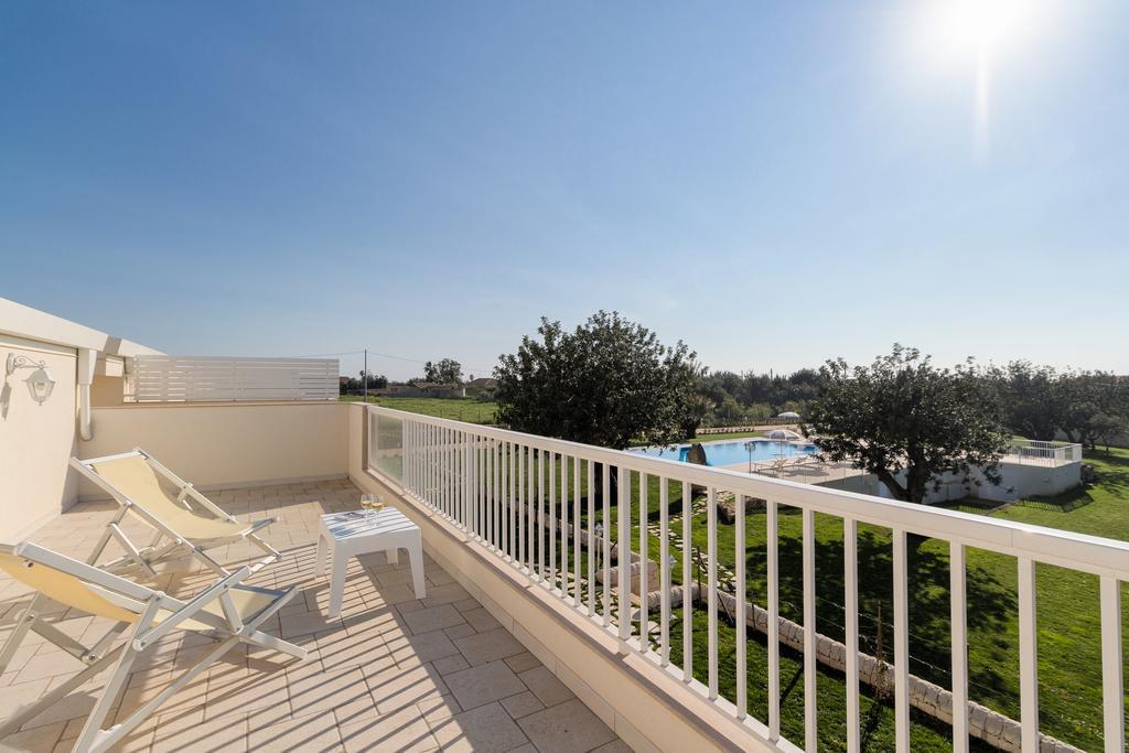 Il Giardino Dei Frangipani Apartment Santa Croce Camerina Ngoại thất bức ảnh